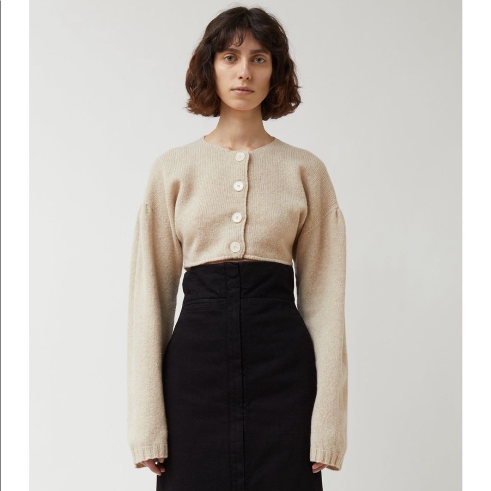 LOOKING FOR Lemaire Wool Crop Cardigan